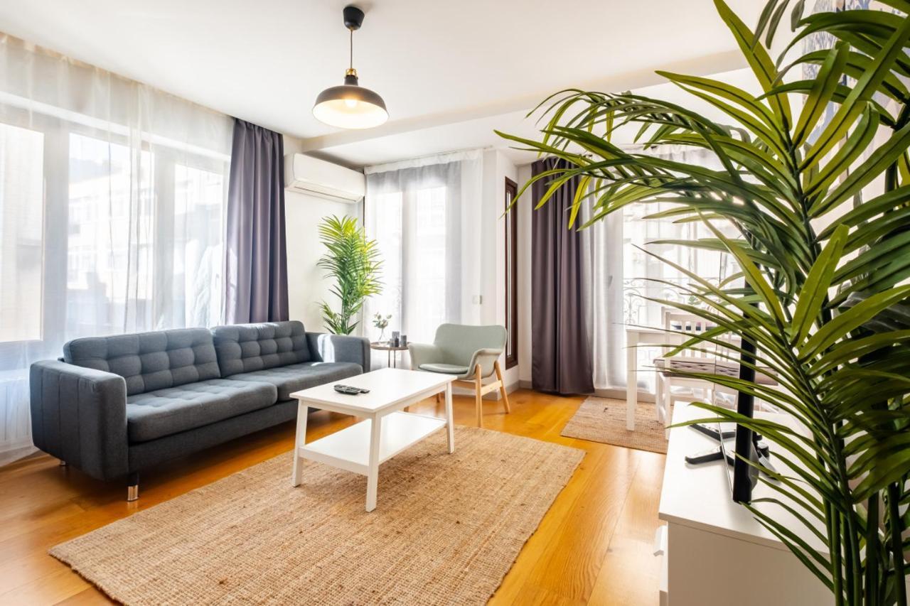 Exquisite Flat With Central Location In Nisantasi *